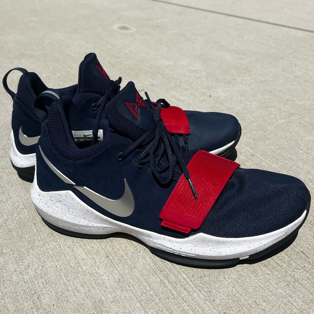 Nike PG 1
